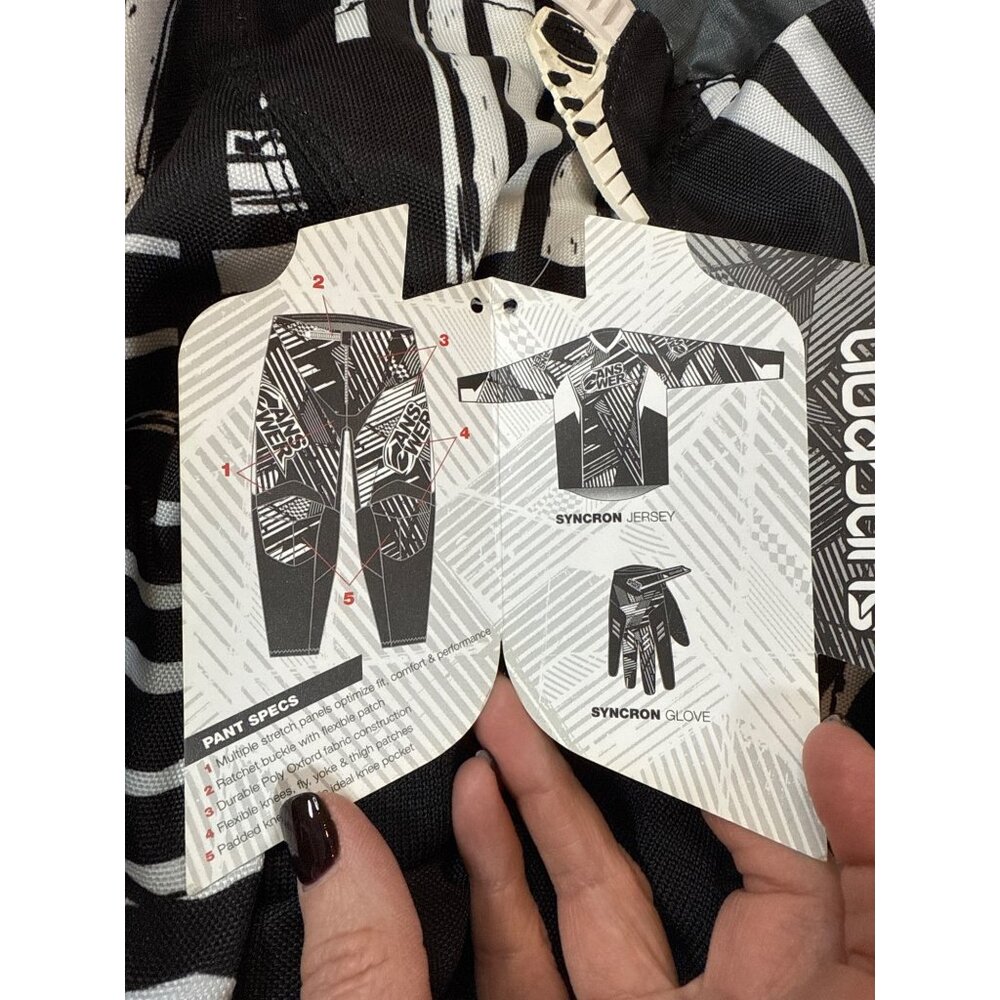 NWT Answer Racing Syncron Mens Pants Adult Size 30 Black/White Durable (jj239) - Picture 3 of 5